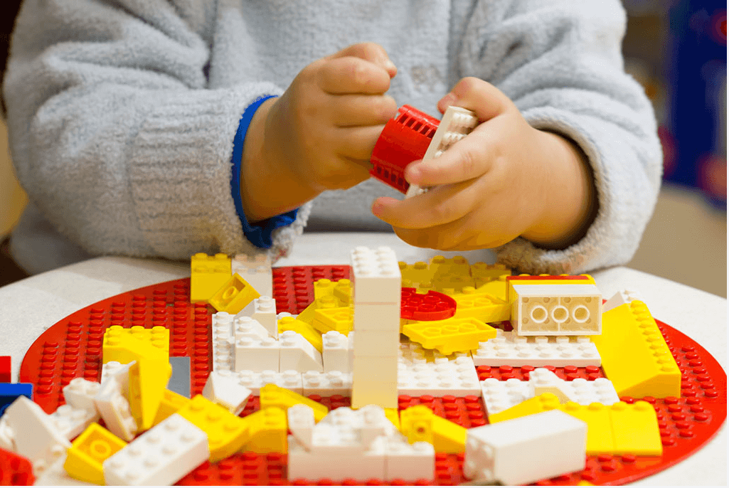 【玩具】伊之密全電動注塑機助力積木產(chǎn)業(yè)升級